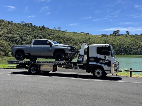 MGS Tilt Tray & Towing
