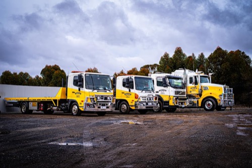 Modern horsham heavy towing