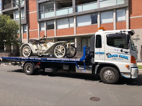 Moore Park Towing