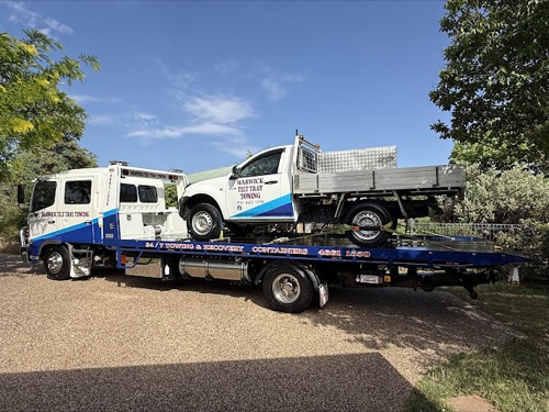 Warwick Tilt Tray Towing